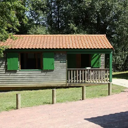 Camping Au Lac D'Hautibus Argentonnay Exterior photo