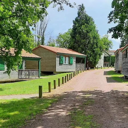 Camping Au Lac D'Hautibus Argentonnay Exterior photo