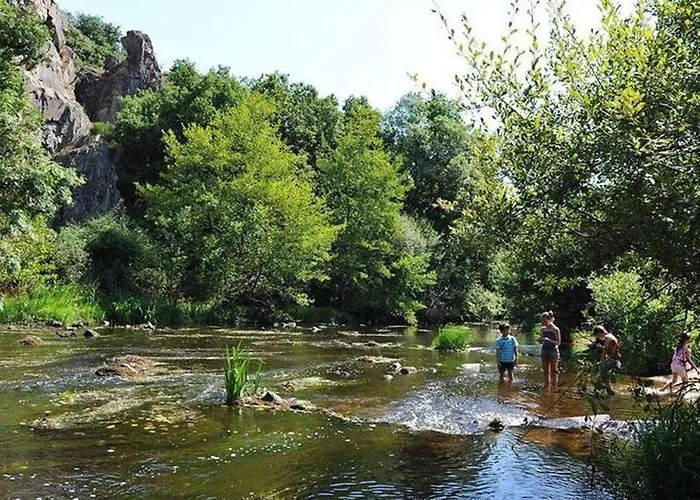 Camping Au Lac D\'Hautibus