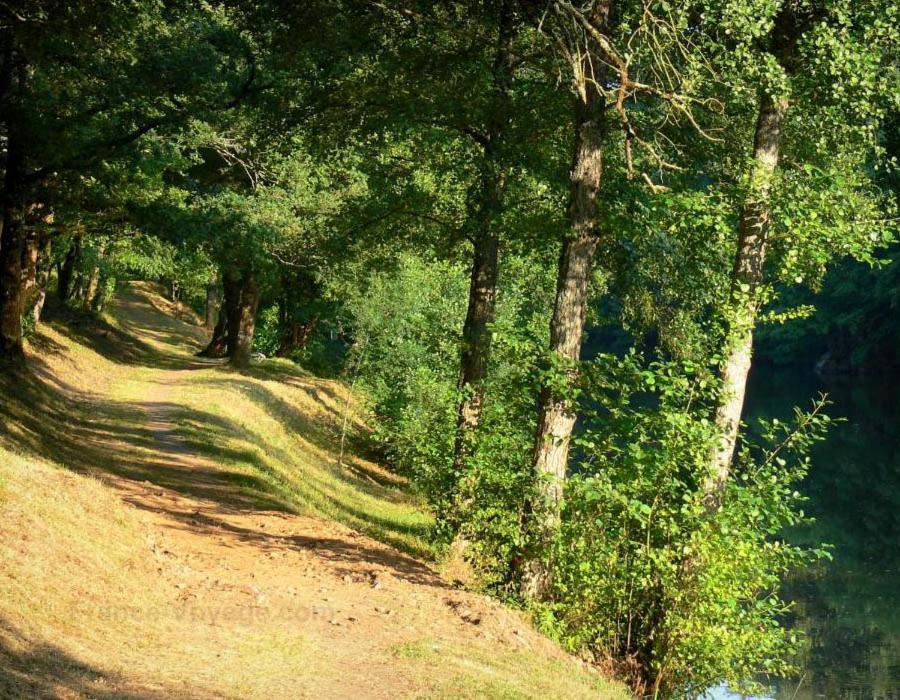 Au D'hautibus Argentonnay